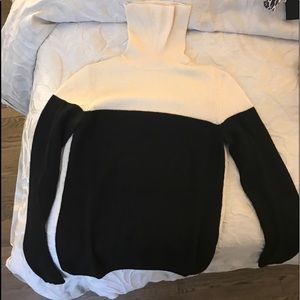 Aqua Cashmere Sweater size S